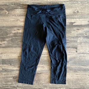 Lululemon cropped leggings